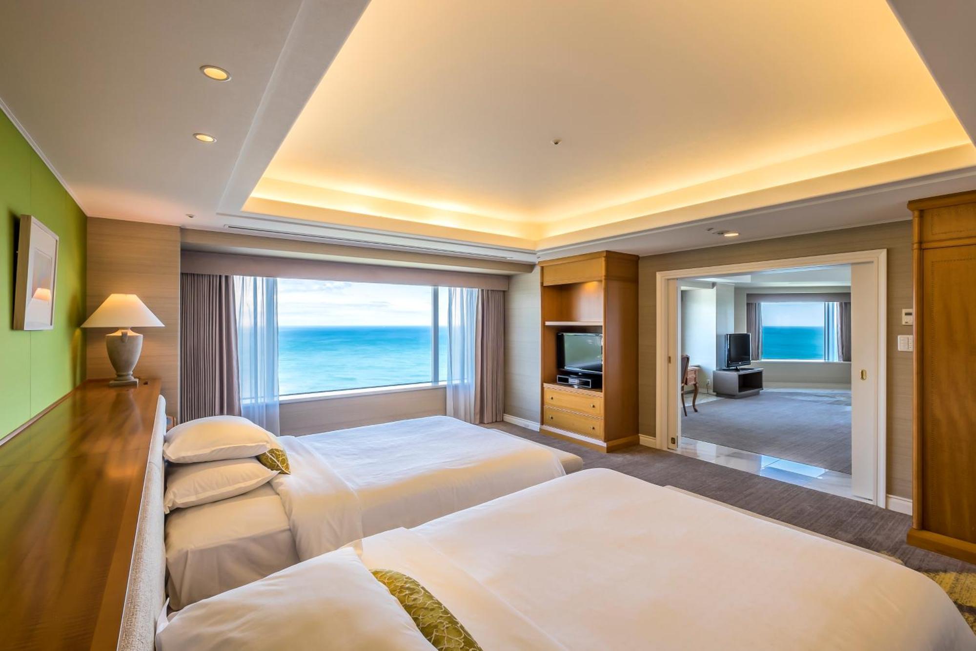 Sheraton Grande Ocean Resort Miyazaki Exterior foto
